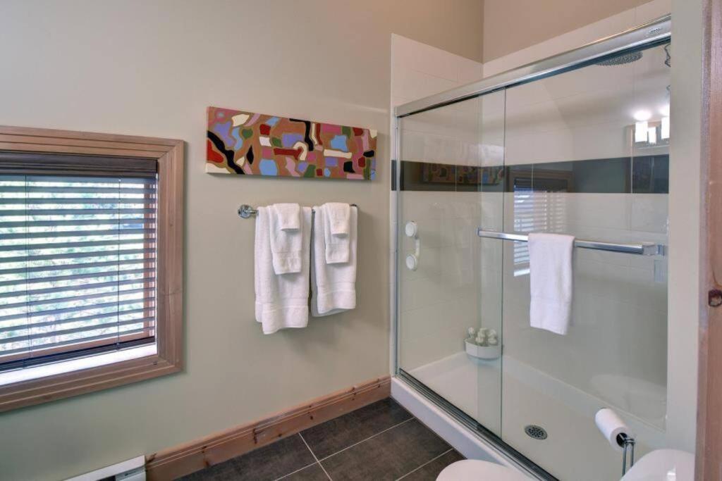 Tremblant Chalet Walking Distance From Activities مونت تريمبلانت المظهر الخارجي الصورة