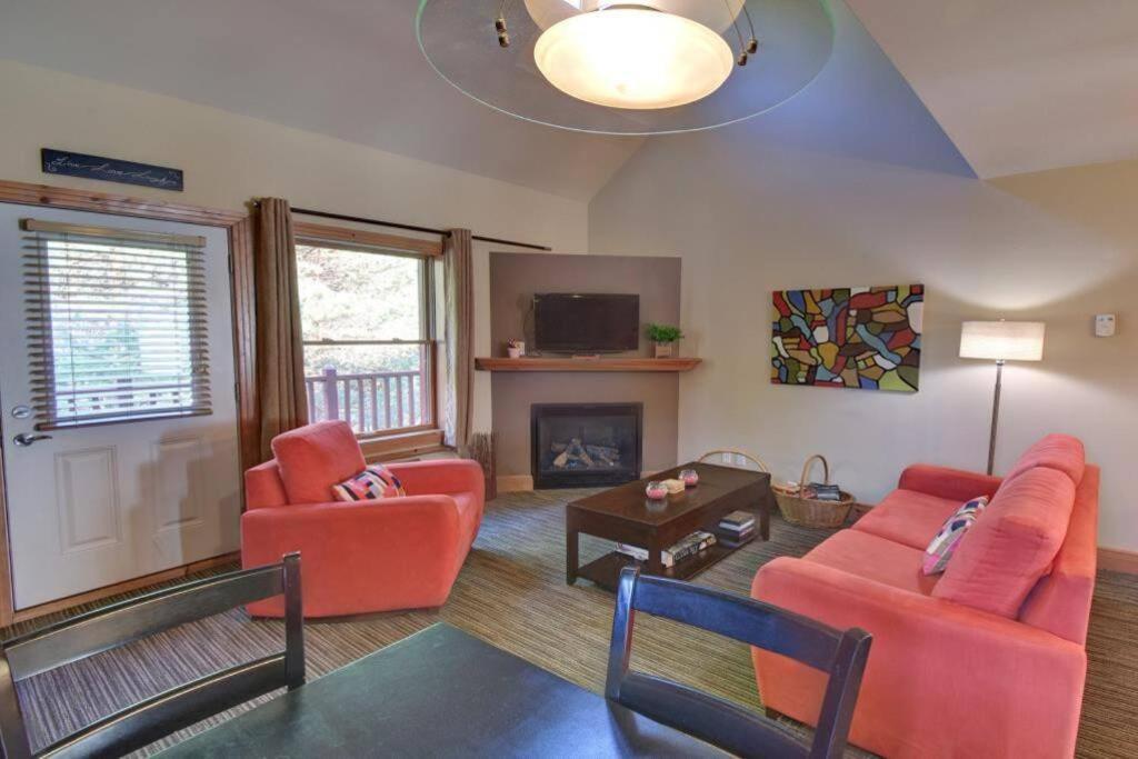 Tremblant Chalet Walking Distance From Activities مونت تريمبلانت المظهر الخارجي الصورة