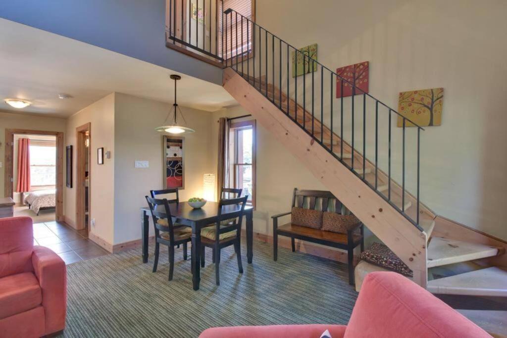 Tremblant Chalet Walking Distance From Activities مونت تريمبلانت المظهر الخارجي الصورة